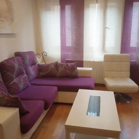 Apartamento nuevo muy céntrico *